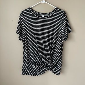 XL short sleeve tee shirt. Dark heather gray w/ white stripes. Front twist knot